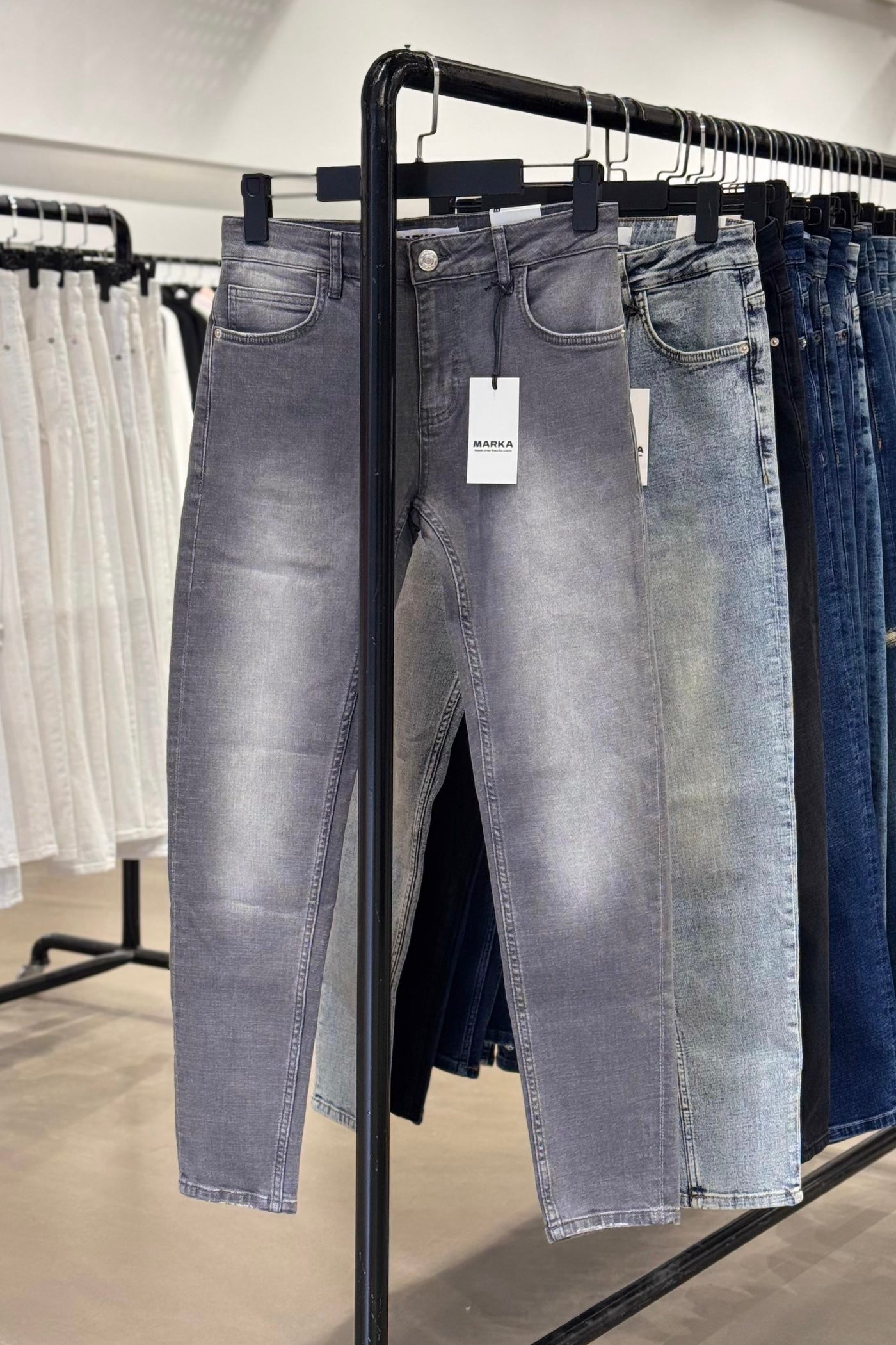 THE JUDE SLIM JEANS - GRAY