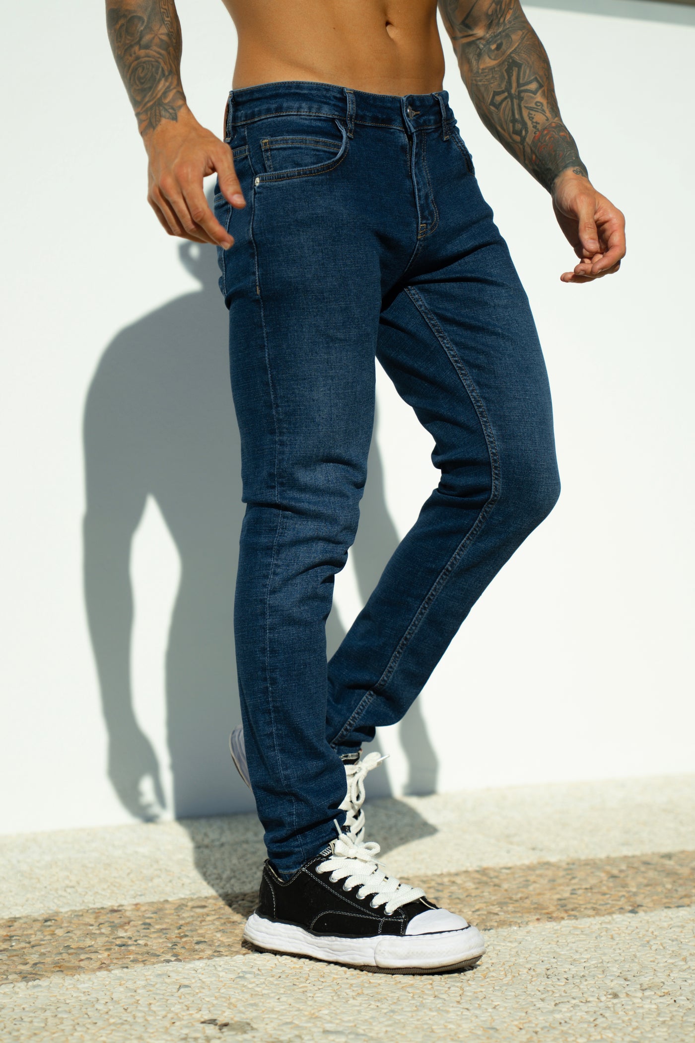 THE JUDE SLIM JEANS - NAVY