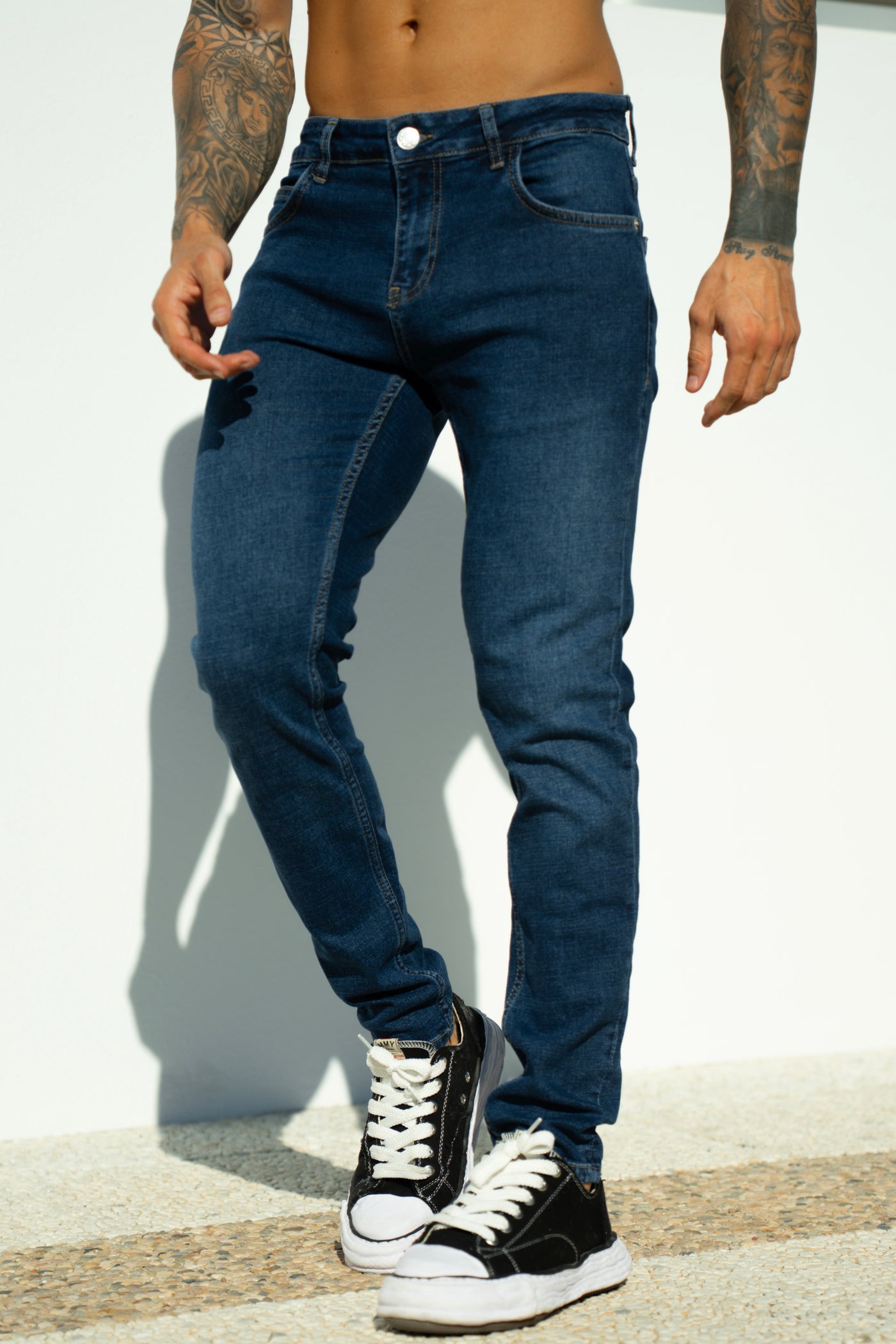 THE JUDE SLIM JEANS - NAVY