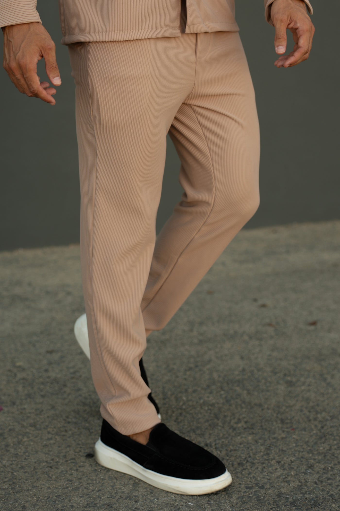 THE MARBA PANTS - BEIGE