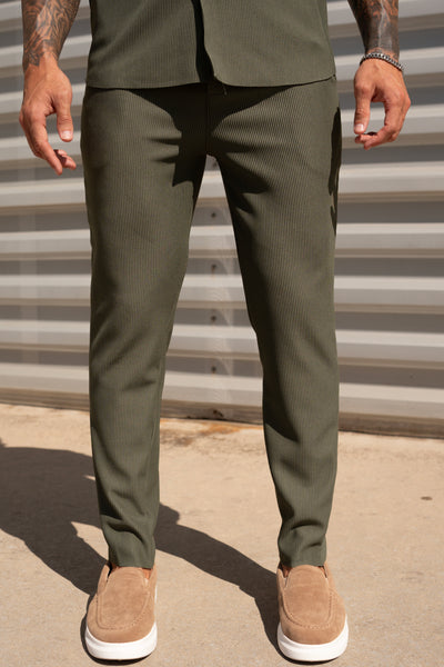 THE IBIZA SET - BLOUSE + BROEK - KHAKI