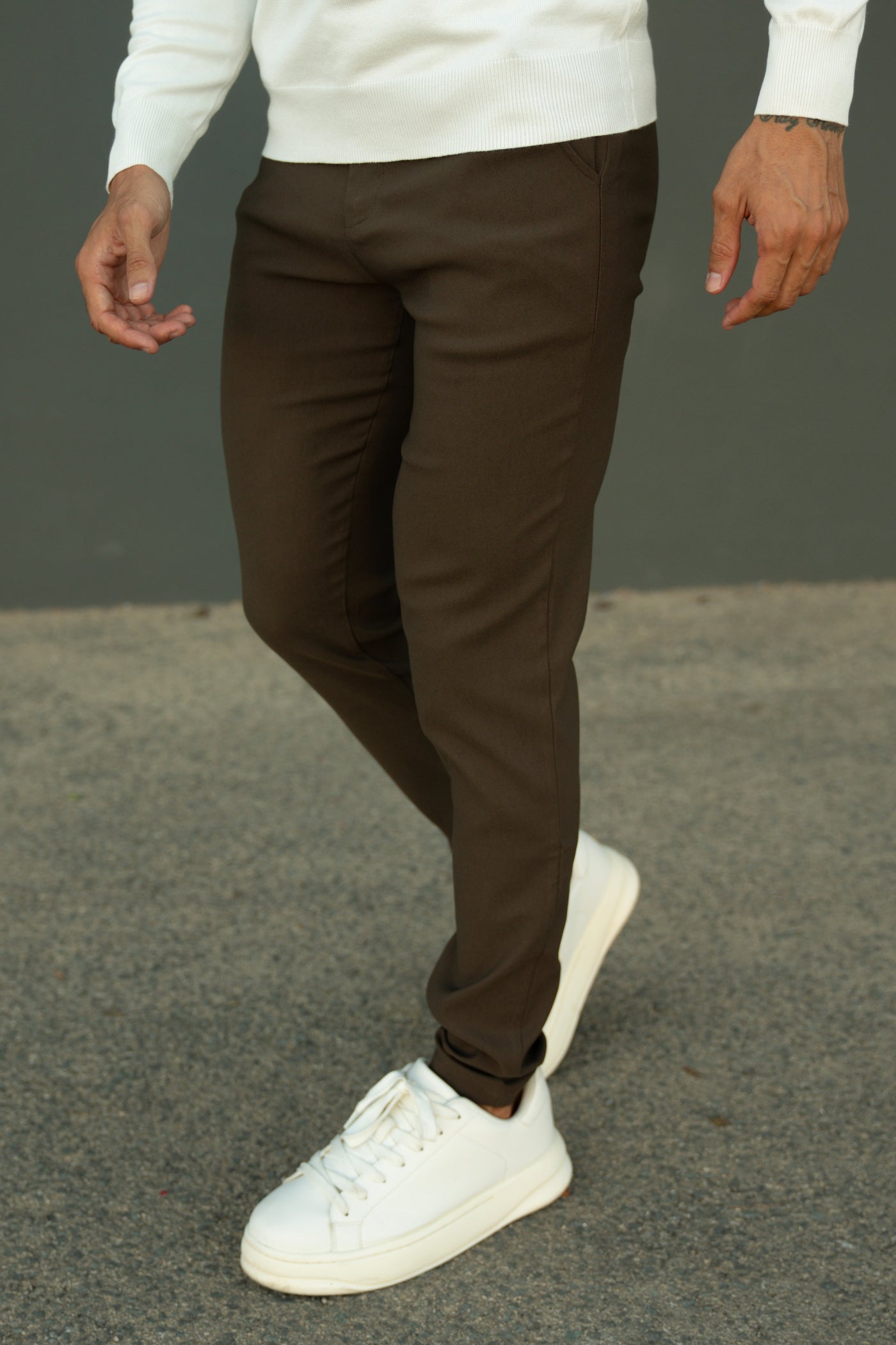 THE V1 TROUSERS - BROWN