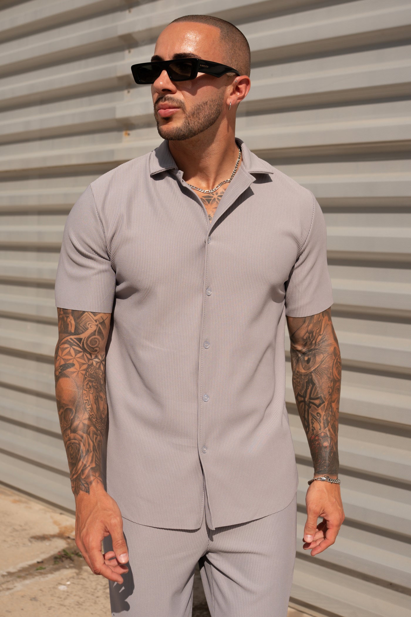 THE IBIZA SET - SHIRT + PANTS - GRAY