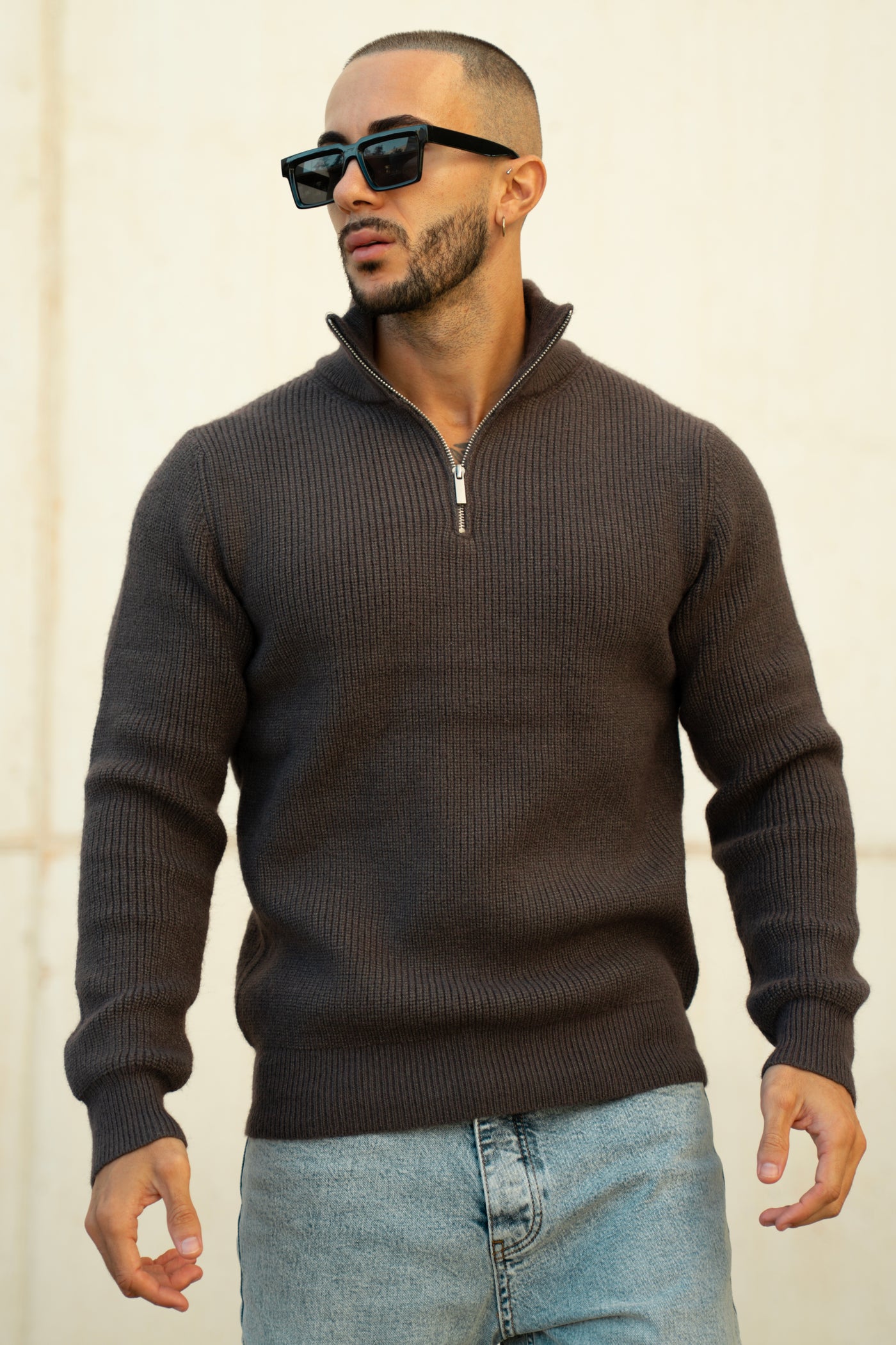 THE ENZO HALFZIP SWEATER - BROWN