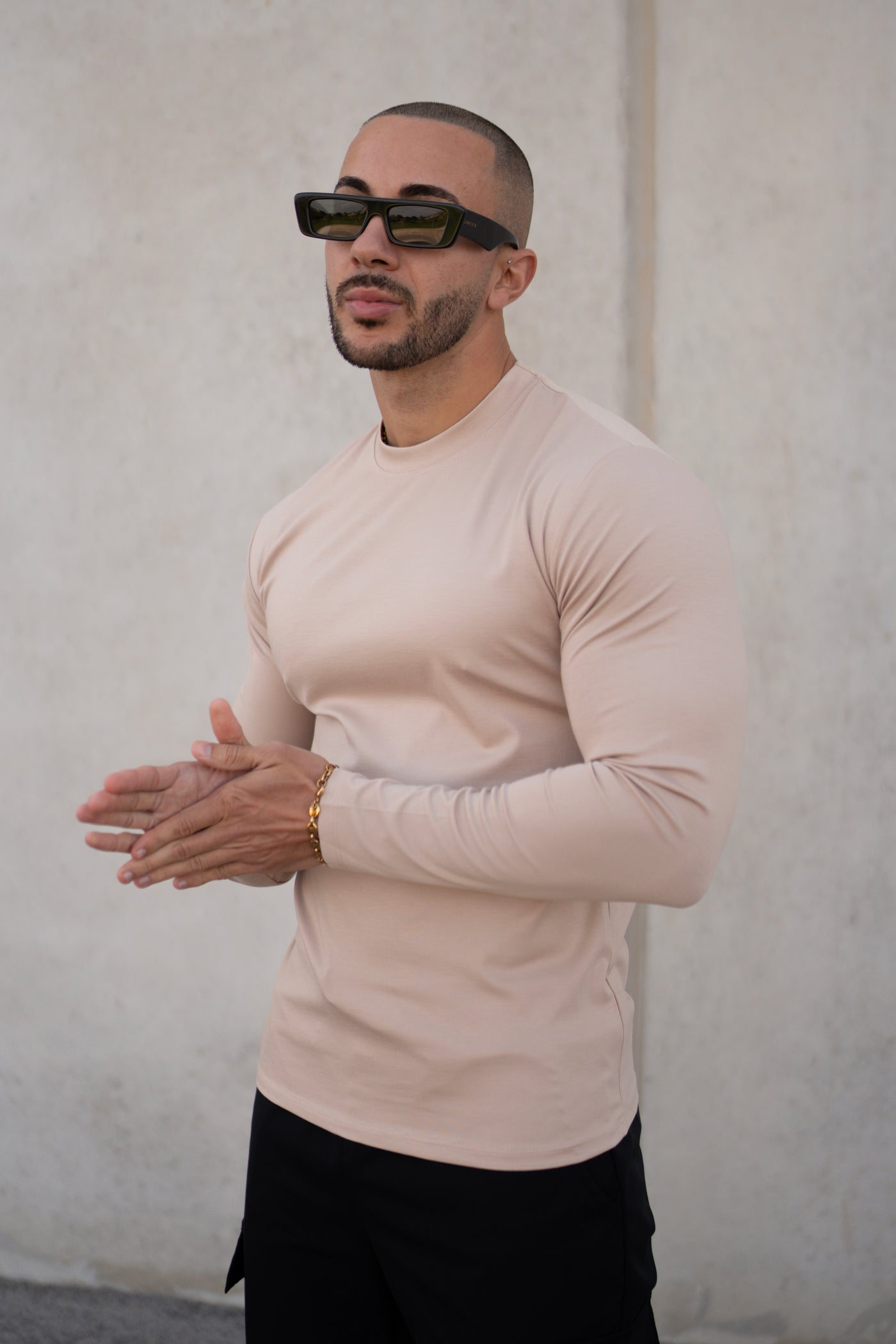 THE GLOSS LONG SLEEVE - BEIGE