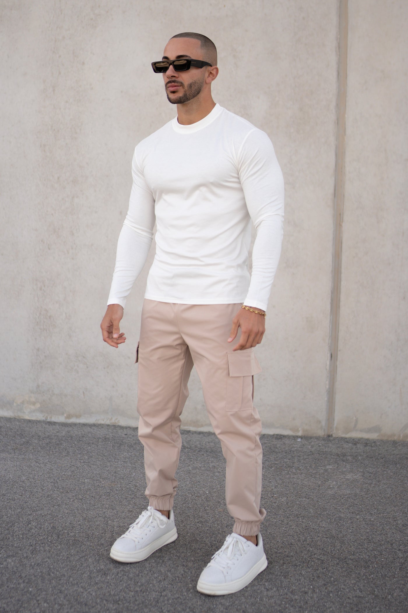 THE GLOSS LONG SLEEVE - WHITE