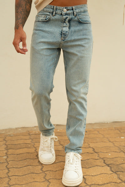 STRAIGHT FIT JEANS - BLUE