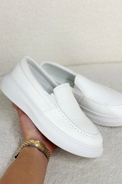 THE SPORT LOAFERS - WHITE