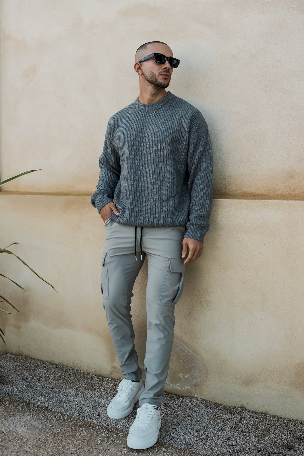 THE WOOLEN KNIT SWEATER - GRAY