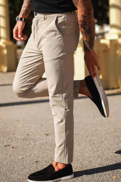 THE SLIM FIT TROUSERS - BEIGE