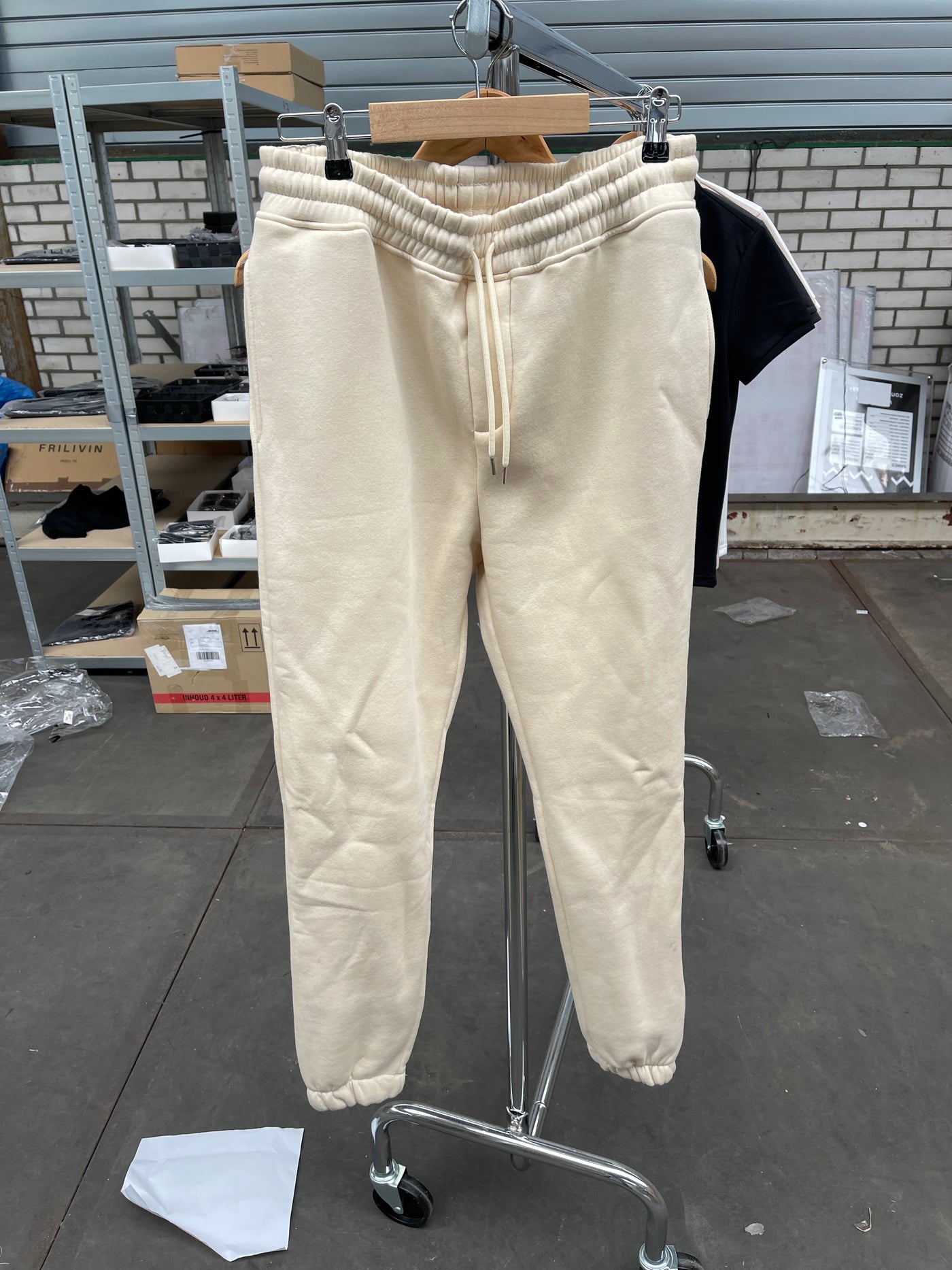 JOGGING BROEK - BEIGE