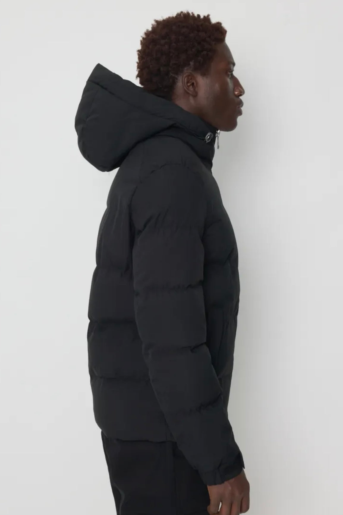 THE ZORLU JACKET - BLACK