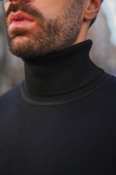 THE TURTLENECK  KNIT - BLACK