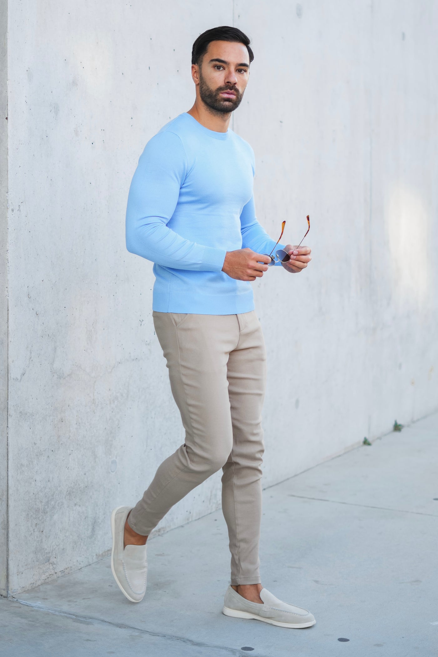 THE CREWNECK KNIT - LIGHT BLUE