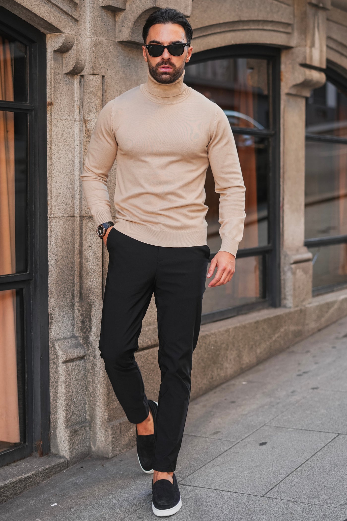 THE TURTLENECK  KNIT - BEIGE