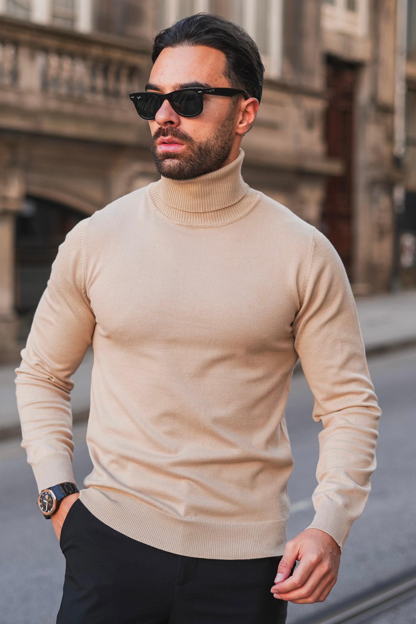 THE TURTLENECK  KNIT - BEIGE